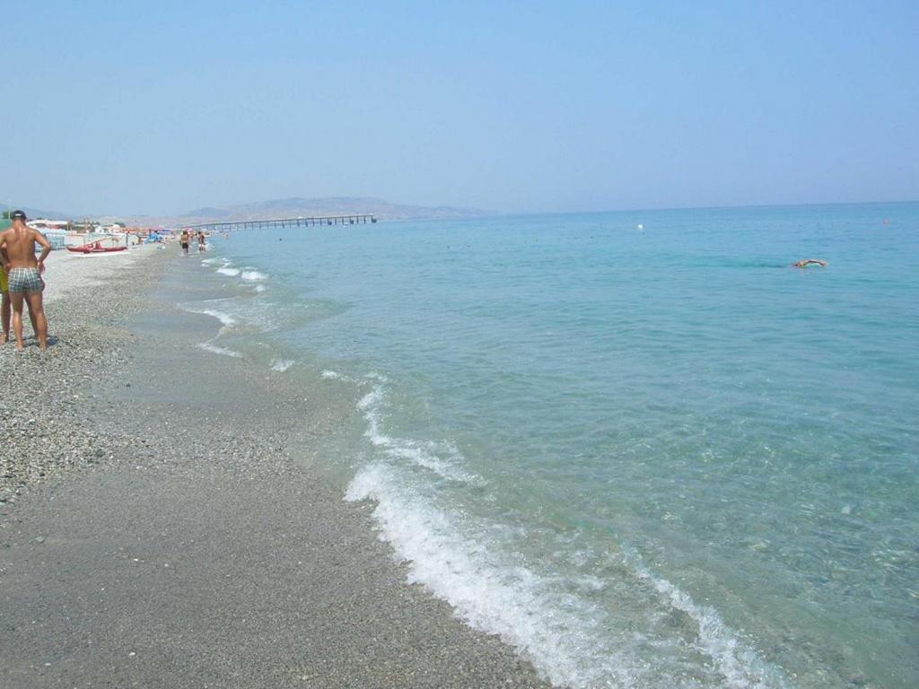 Monolocale Deluxe A 2,7 Km Dal Mare Per 2 Persone Appartement Siderno Buitenkant foto